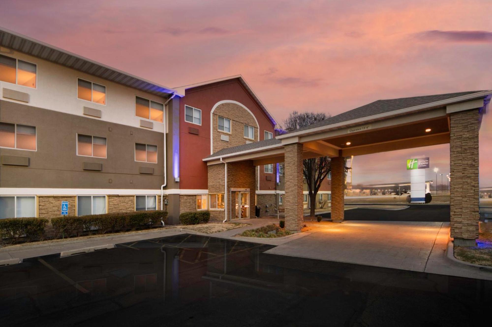Holiday Inn Express - Canyon By Ihg Extérieur photo